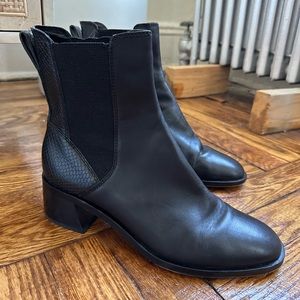 Dolce Vita black booties in size 8